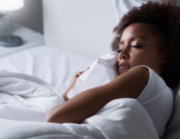 Você dorme bem? Conheça as 4 fases do sono!
