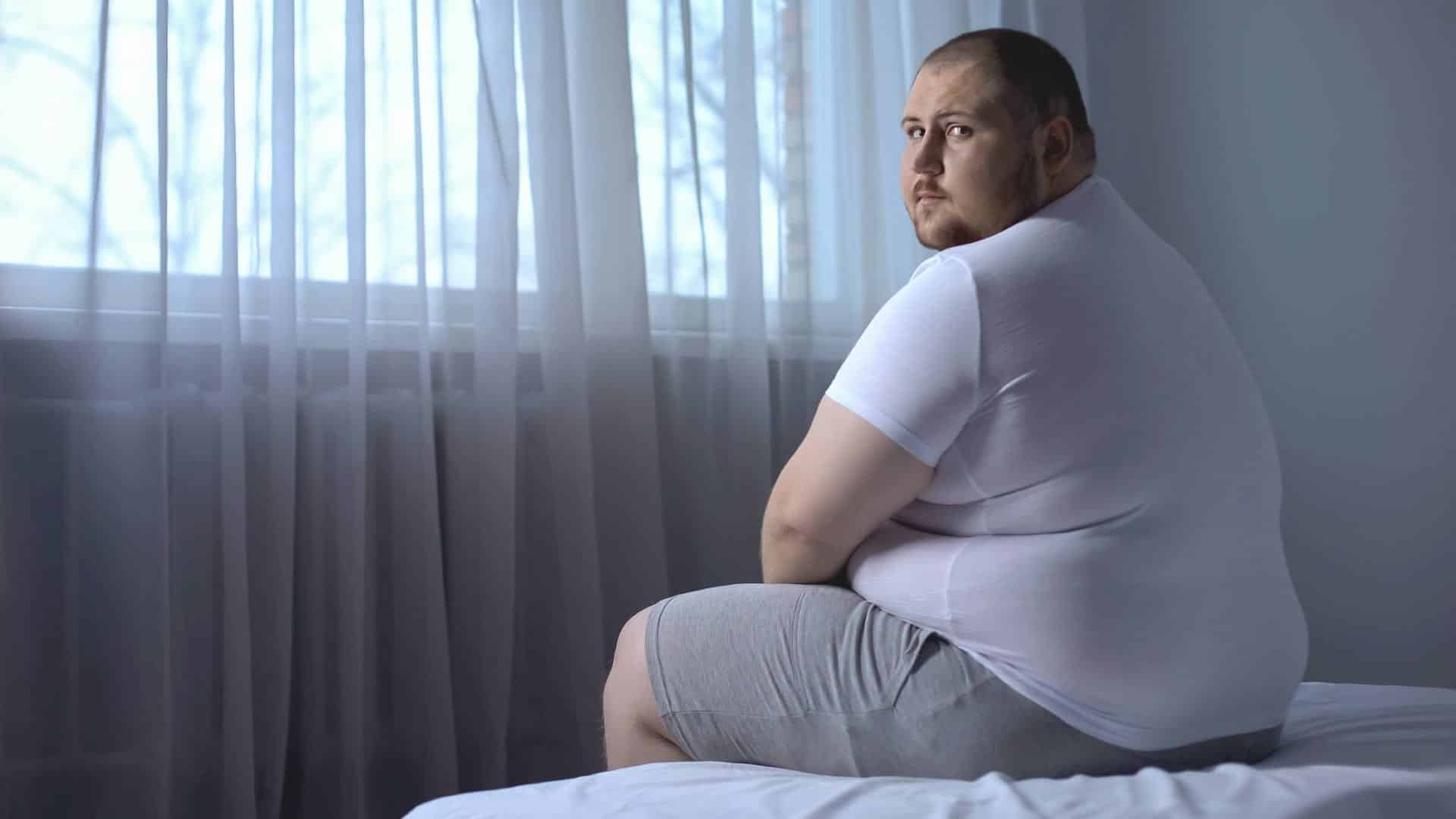Qual é a relação entre apneia do sono e obesidade?